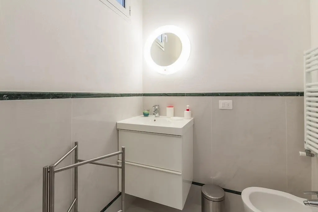 Il Delfino Apartment Viareggio Italy