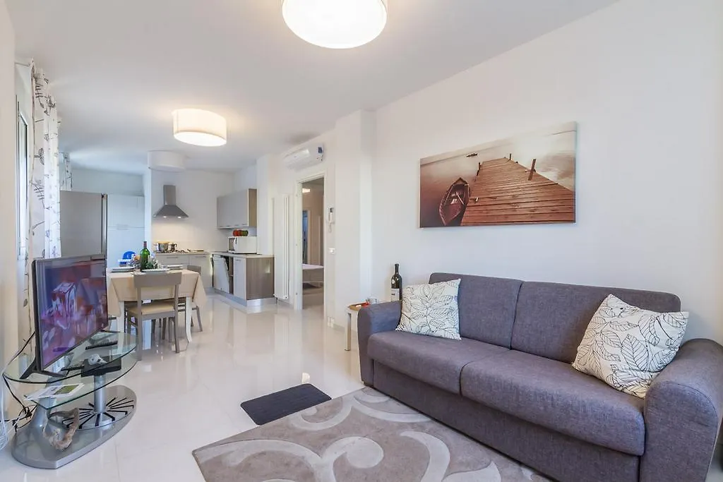 Il Delfino Apartment Viareggio