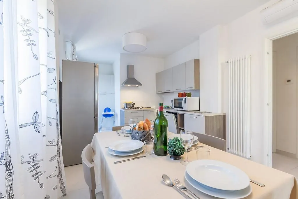 Il Delfino Apartment Viareggio