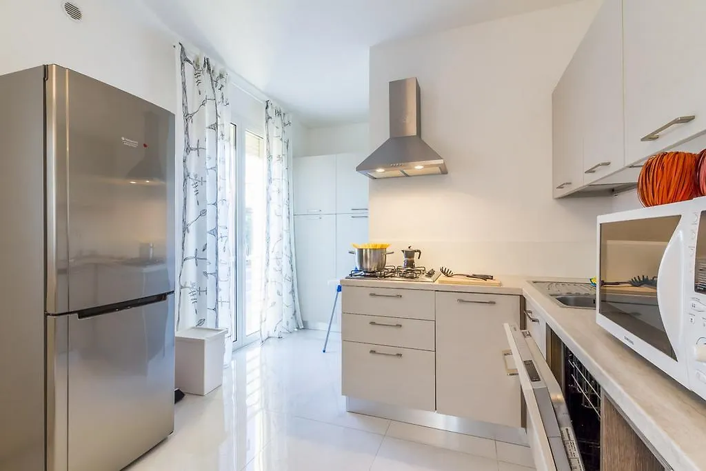 Il Delfino Apartment Viareggio